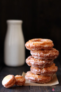 Sour-Cream-Doughnuts-03